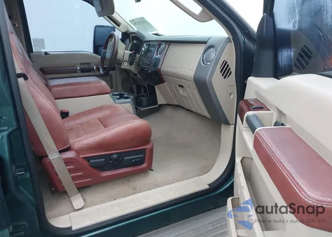 2008 Ford F250 Super Duty z USA, uszkodzony, nr VIN 1FTSW21R08ED47715